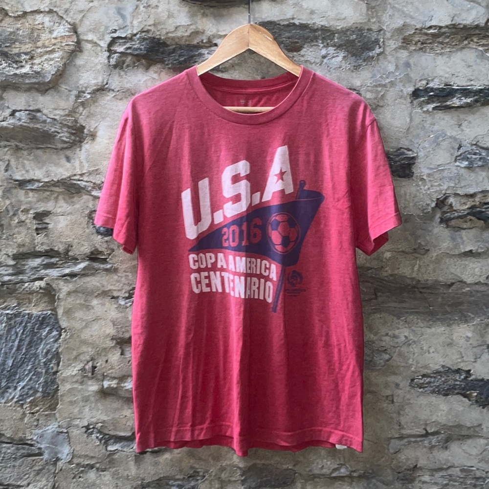 2016 Copa America Centenario USA Soccer Tee by GAP Clothing - Size Unisex Large